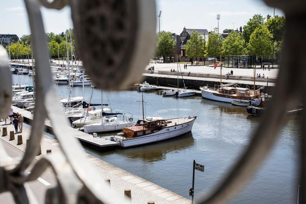 Vue Imprenable Sur Le Port, Charmant Et Clair! วานส์ ภายนอก รูปภาพ
